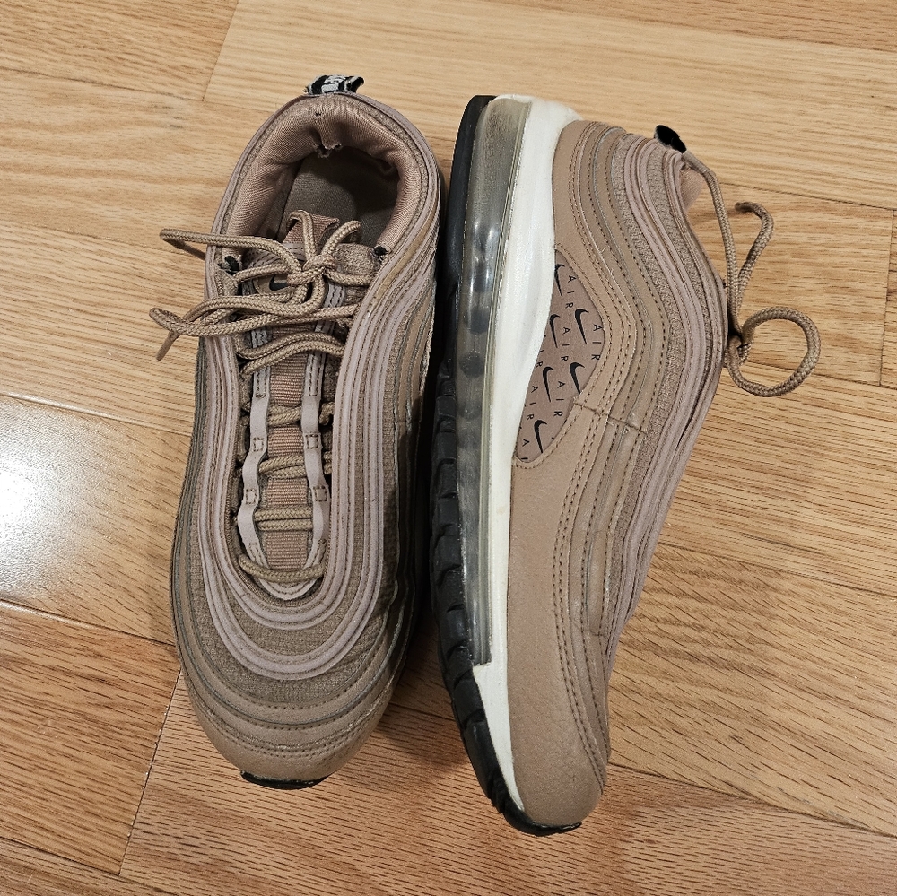 Nike Women's Air Max 97